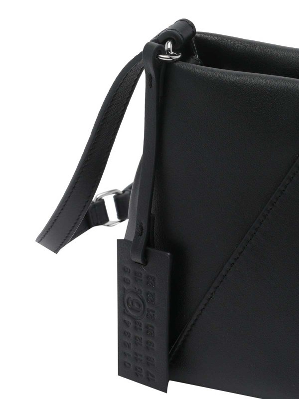 ショルダーバッグ - 黒 shop online: MM6 MAISON MARGIELA