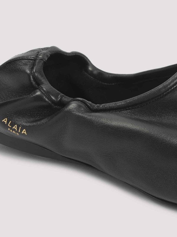 サンダル - 黒 shop online: Alaïa