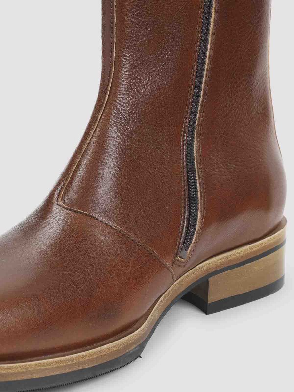 ブーツ - ブラウン shop online: OUR LEGACY