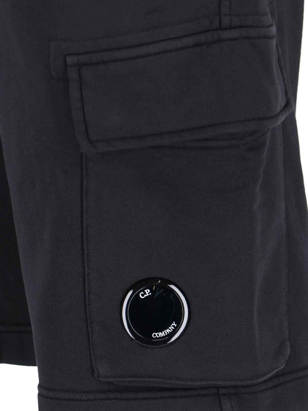 ショートパンツ - Lens Replica 
online: C.P. COMPANY