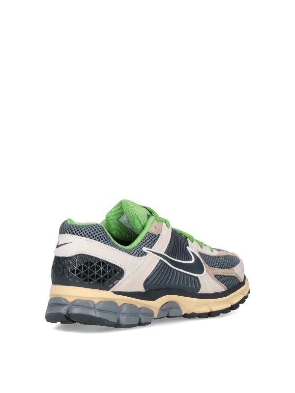 Sneaker - Bunt Replica 
online: NIKE