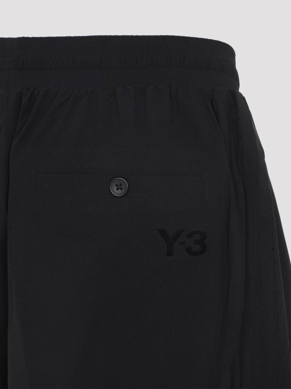 The Best Shops Y-3: Shorts - Shorts - Negro