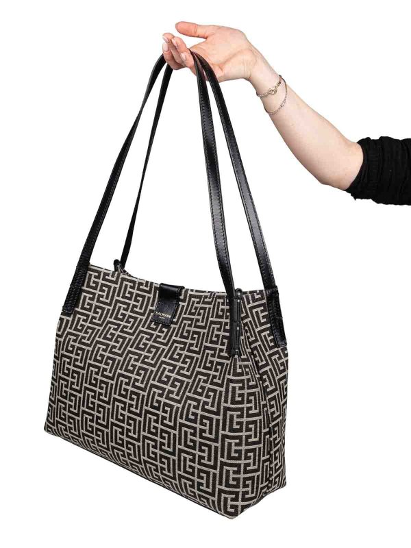 Balmain: Handtaschen online - Shopper - Creme