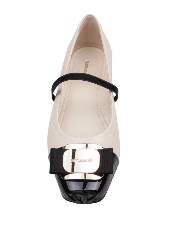 The Best Shops FERRAGAMO: flat shoes - New Vara ballet flat in two-tone nappa