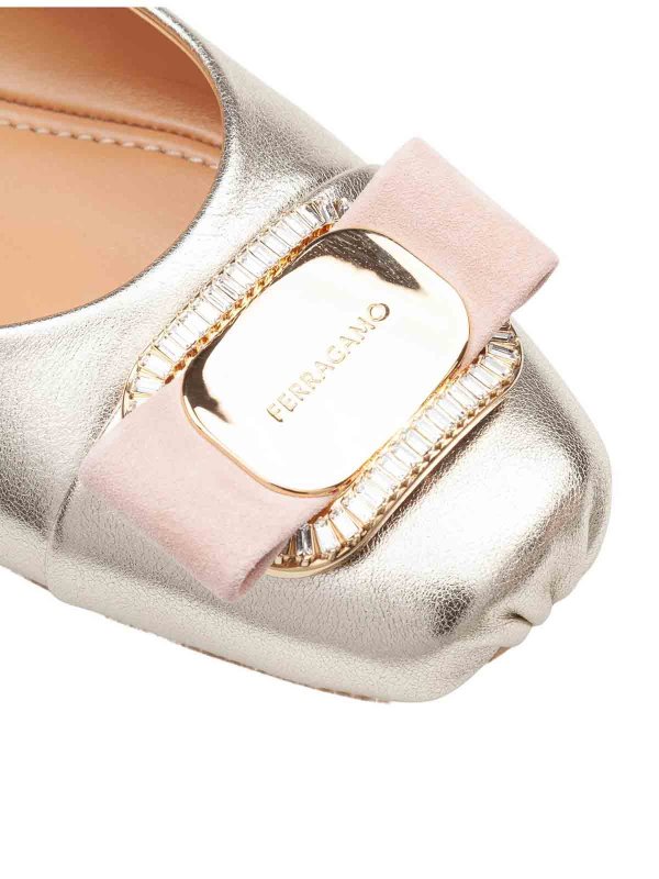 FERRAGAMO buy online フラットシューズ - 銀