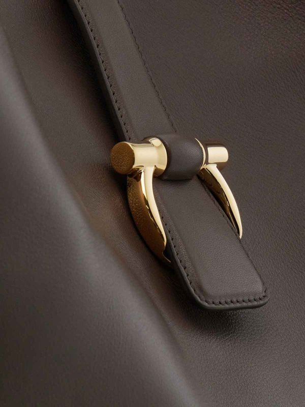 The Best Shops FERRAGAMO: borse a spalla - Borsa a tracolla media in pelle