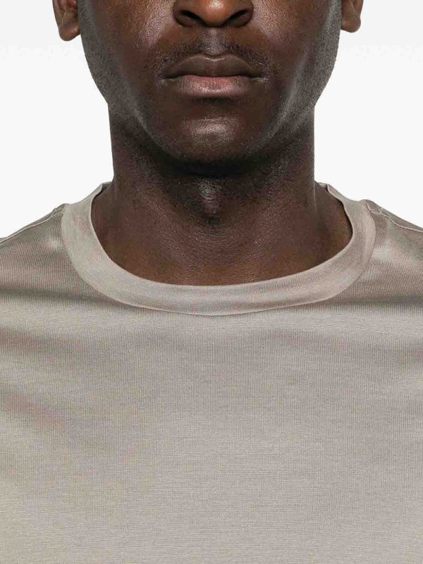 Camiseta - Gris Replica 
online: EMPORIO ARMANI