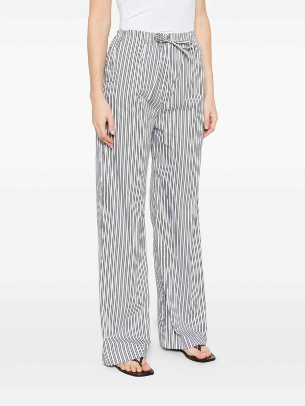 The Best Shops Iro: カジュアルトラウザー - カジュアルパンツ - ブルー