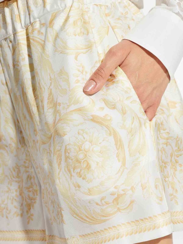 VERSACE: Hosen Shorts online - Shorts - Weiß