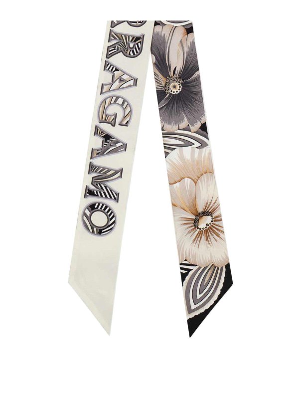 FERRAGAMO: Stole & Scialli - Foulard in seta stampata