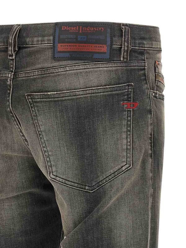 Vaqueros Rectos - Negro shop online: DIESEL