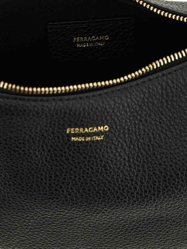 Handbag shop online: FERRAGAMO