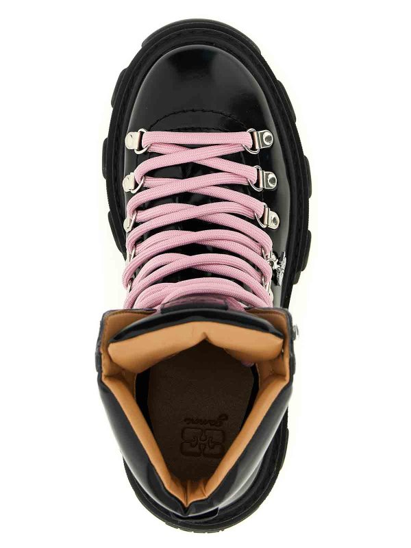 Cleated Mountain Amphibian Replica 
online: GANNI