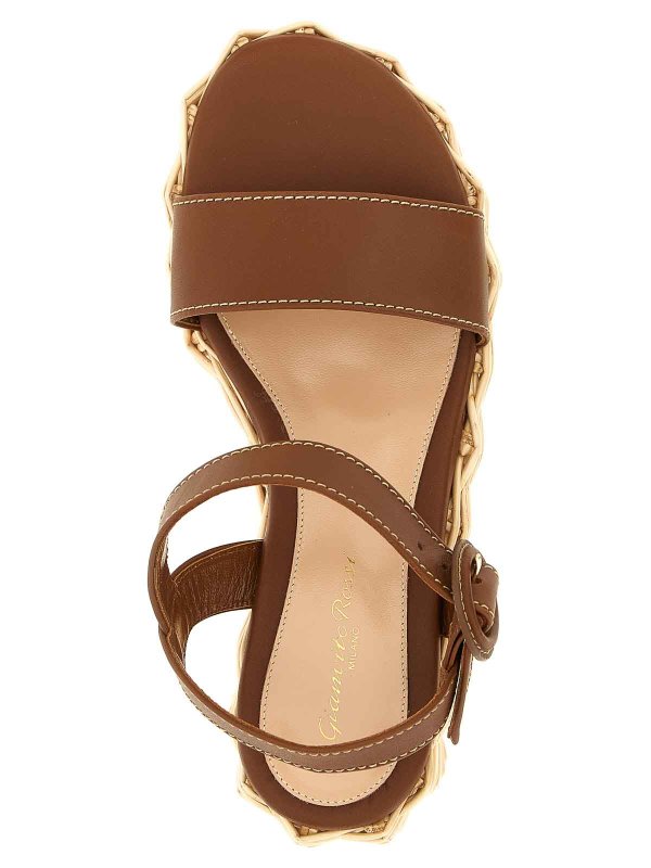 サンダル - ブラウン Replica 
online: Gianvito Rossi