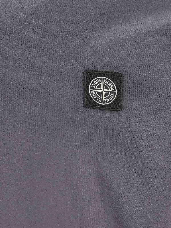 Camiseta - Gris Replica 
online: STONE ISLAND