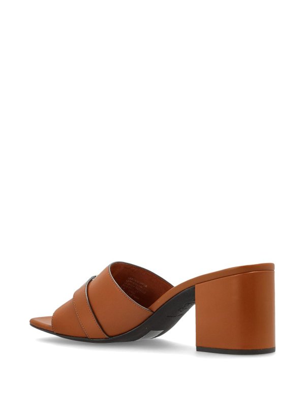 Chinelas - Beis Replica 
online: TORY BURCH