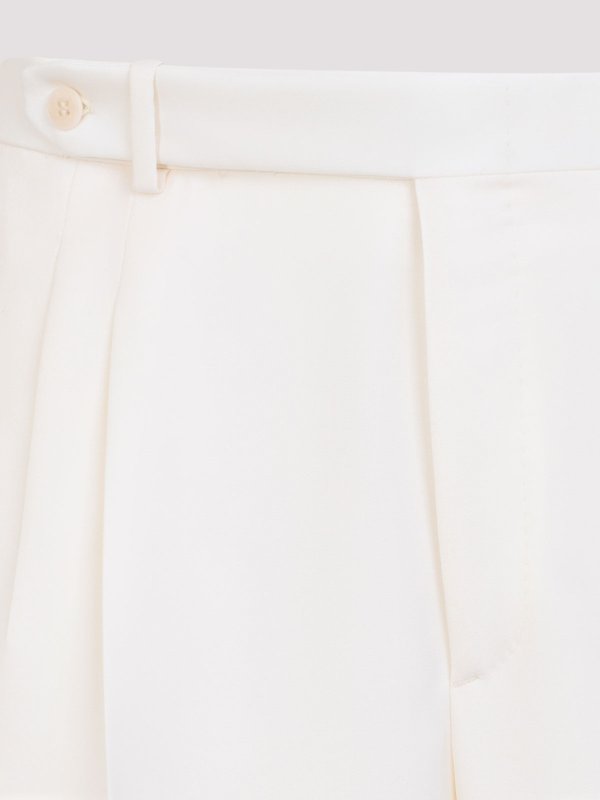 The Best Shops BRIONI: カジュアルトラウザー - カジュアルパンツ - クリーム