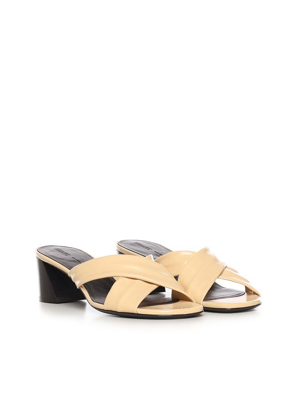 Liria Leather Mule Replica 
online: KHAITE