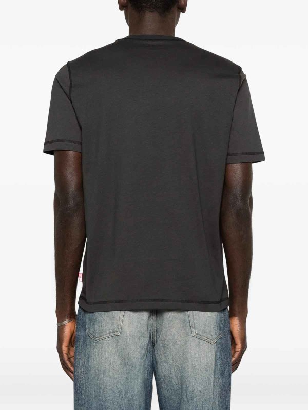 T-shirt Replica 
online: DIESEL