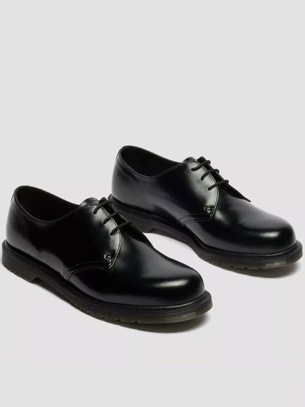編み上げ靴 - 黒 shop online: DR. MARTENS