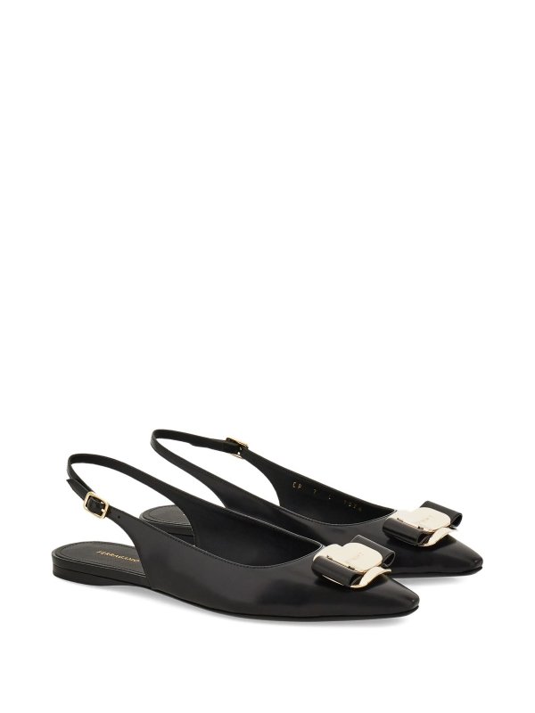 FERRAGAMO: Sandales online - Sandales - Noir