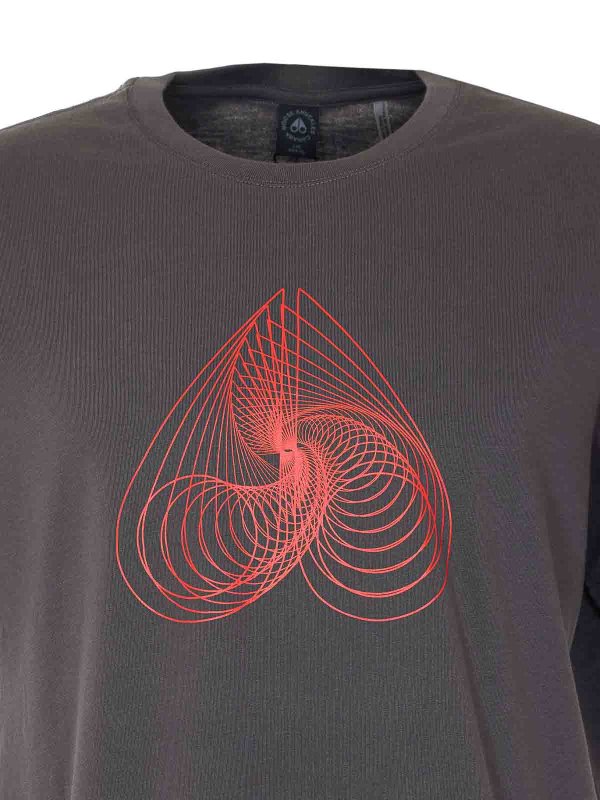 Cement Eclipso T-Shirt Replica 
online: MOOSE KNUCKLES