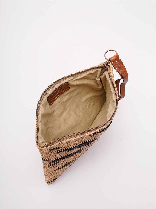 `Ampy` Replica 
online: IBELIV