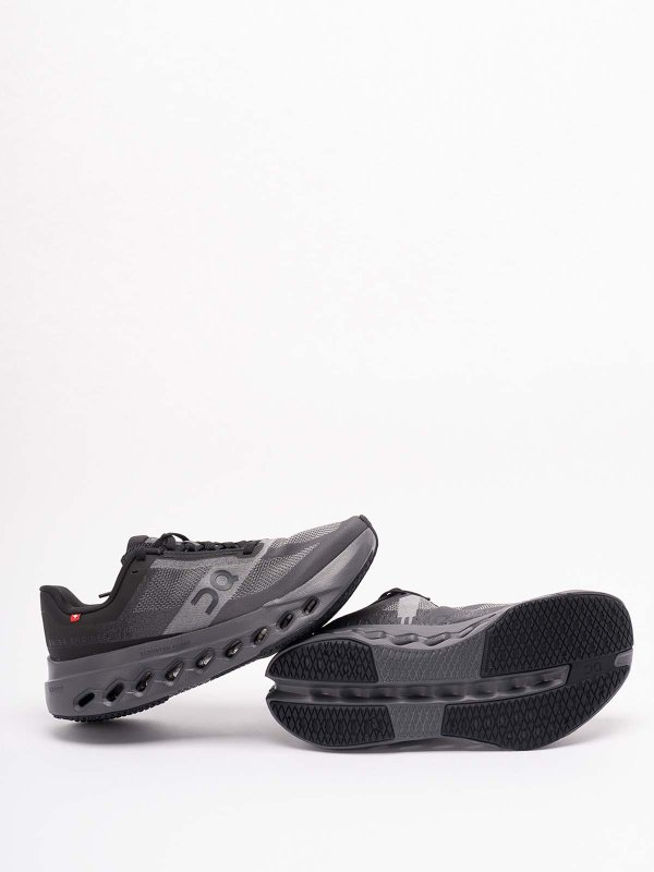 スニーカー - 黒 Replica 
online: ON RUNNING