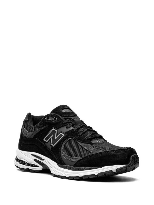 NEW BALANCE: スニーカー online - スニーカー - 黒