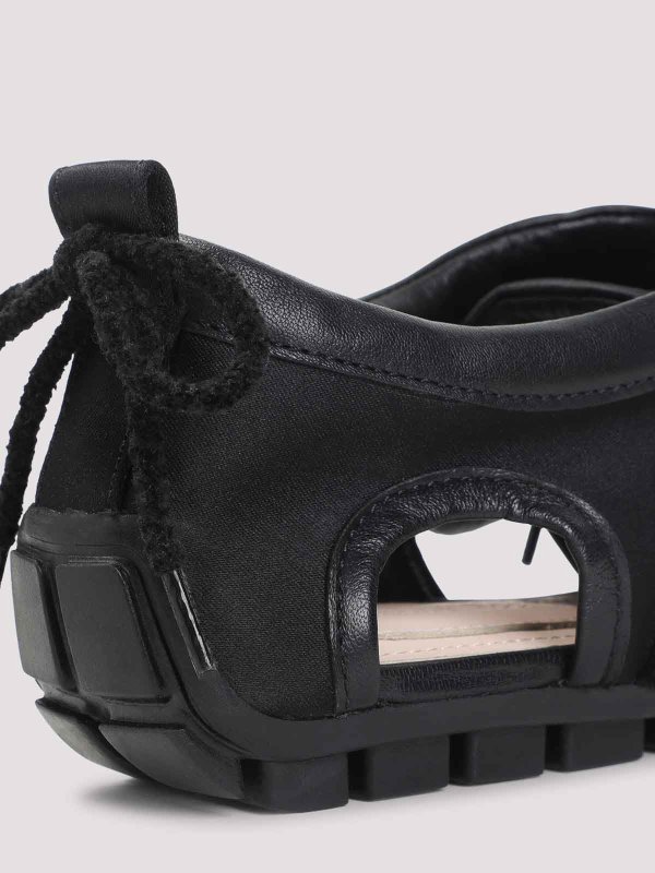 スニーカー - 黒 shop online: SIMONE ROCHA