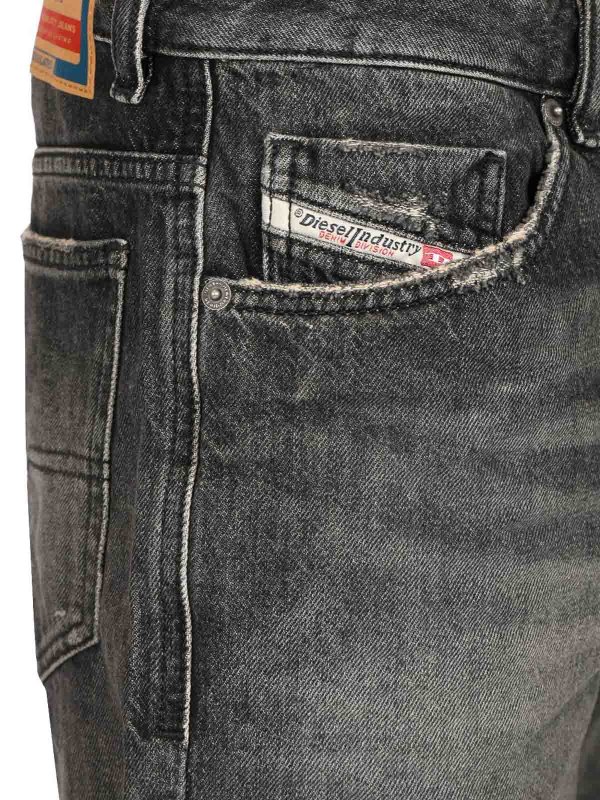 ショートパンツ - D-Fin shop online: DIESEL