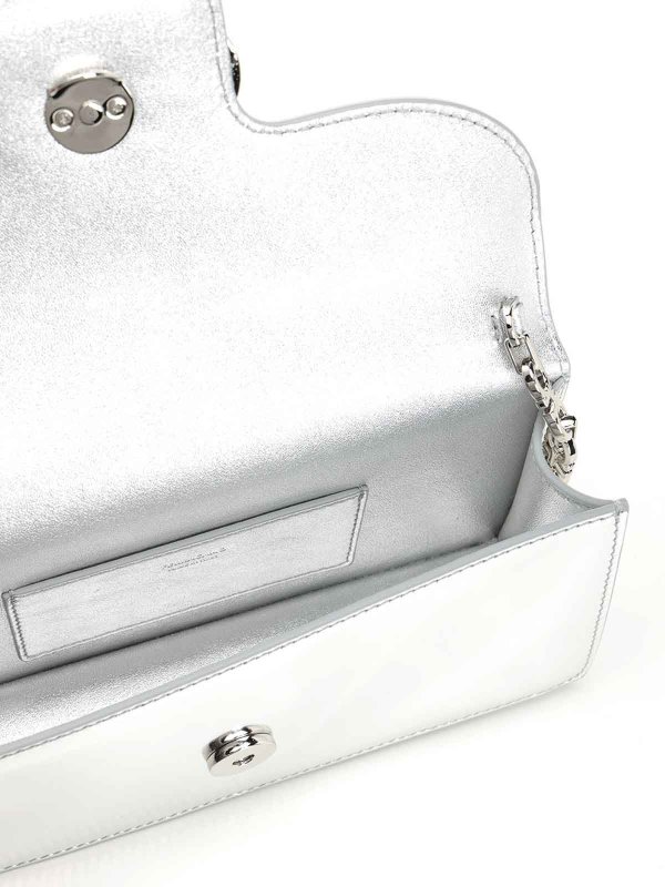 クラッチバッグ - 銀 shop online: SALVATORE FERRAGAMO