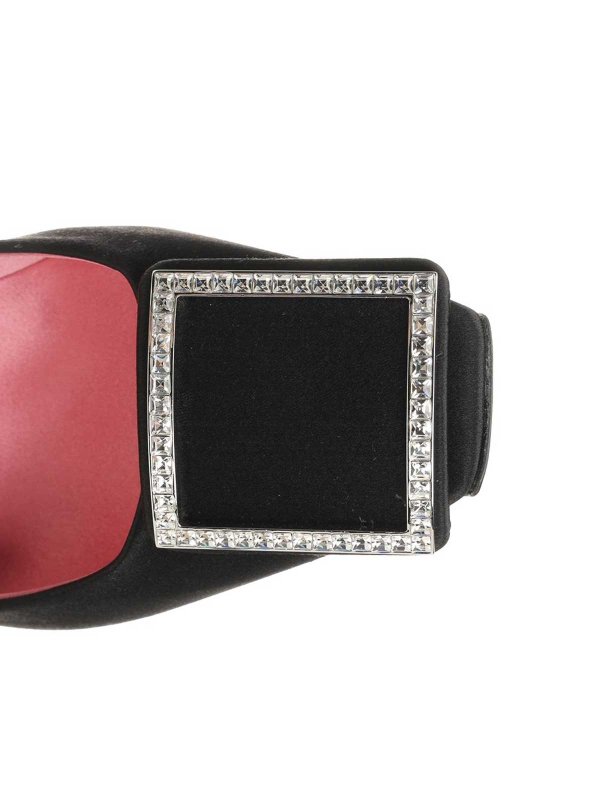 Pumps shop online: ROGER VIVIER
