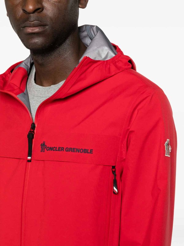 Outwear shop online: MONCLER