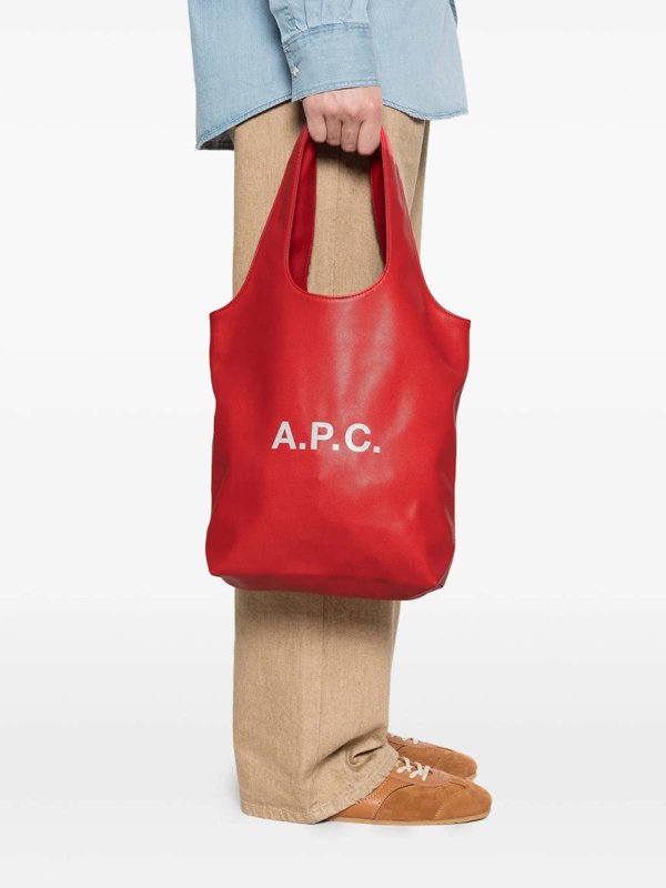 Bag shop online: A.P.C.