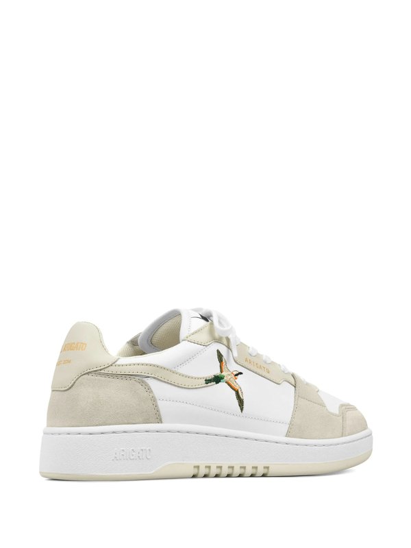 スニーカー - 白 shop online: AXEL ARIGATO