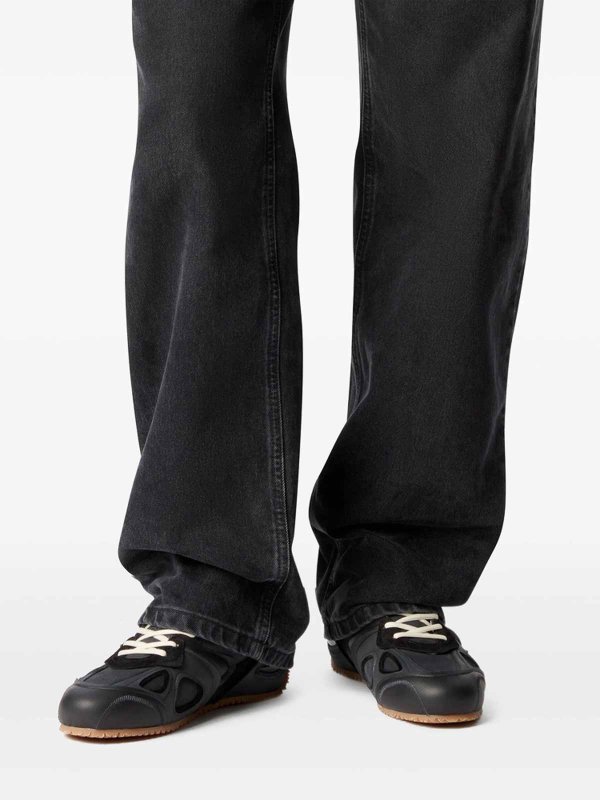 スニーカー - 黒 shop online: AXEL ARIGATO