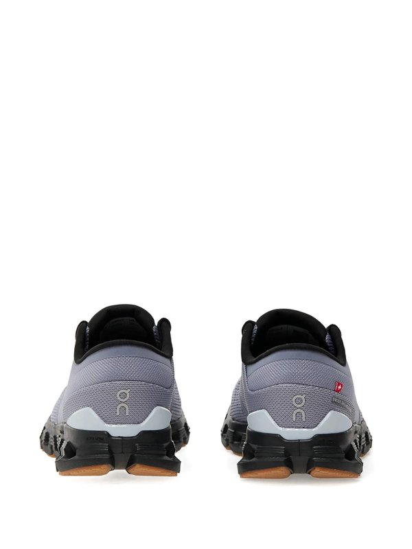 Sneakers shop online: ON RUNNING