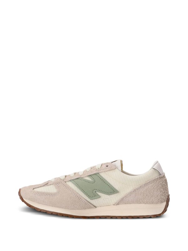 スニーカー - ベージュ shop online: NEW BALANCE