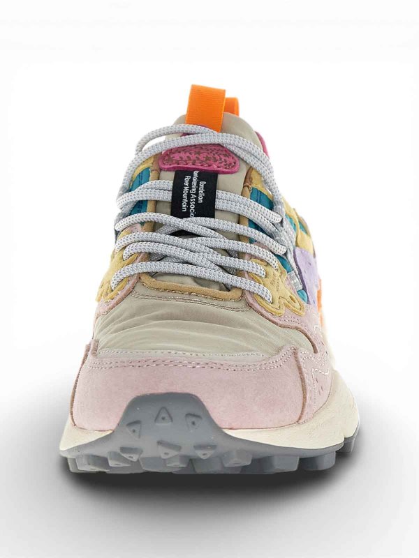 Pink Sneakers Replica 
online: FLOWER MOUNTAIN