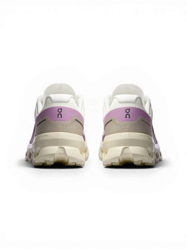 Zapatillas - Beis Replica 
online: ON RUNNING