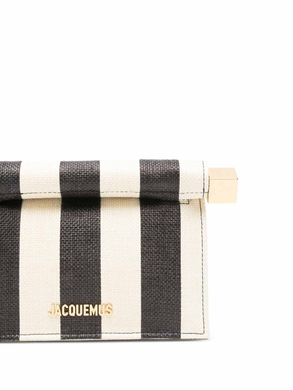 Le Petite Pochette Rond Carr Replica 
online: JACQUEMUS