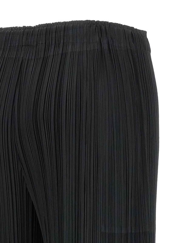 Casual Hose - Schwarz shop online: PLEATS PLEASE ISSEY MIYAKE
