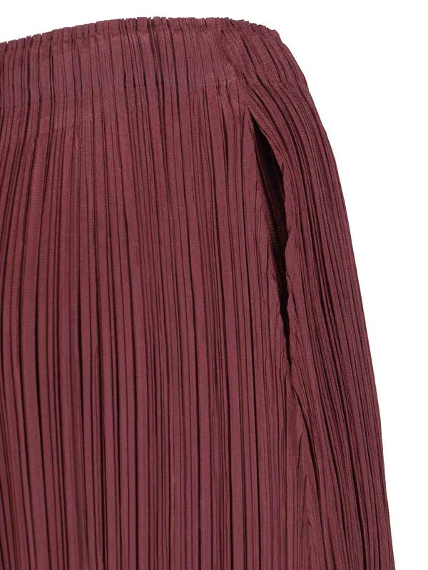 テーラードパンツ - 赤 shop online: PLEATS PLEASE ISSEY MIYAKE