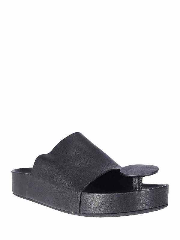 UMA WANG: Sandalen online - Sandalen - Schwarz