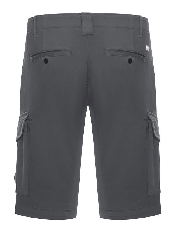 C.P. COMPANY: トラウザーショーツ online - ショートパンツ - グレー