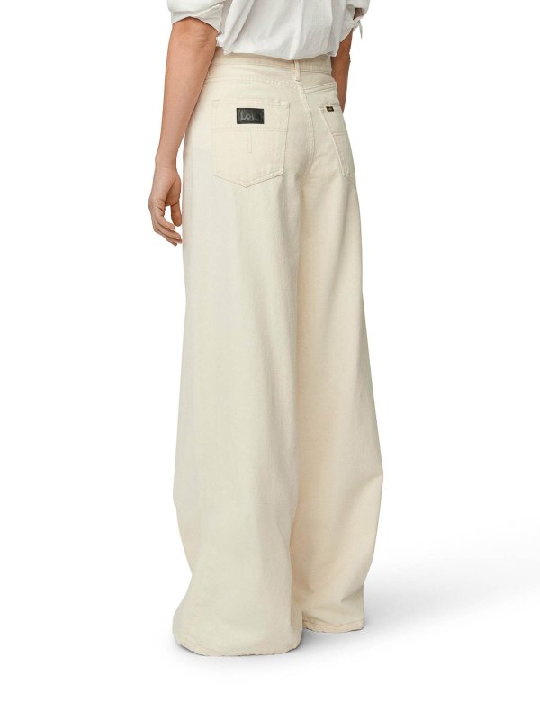 ブーツカットジーンズ - ヌードカラー shop online: LOIS