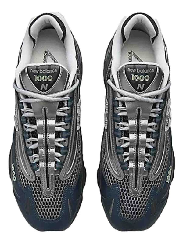 スニーカー - 銀 shop online: NEW BALANCE