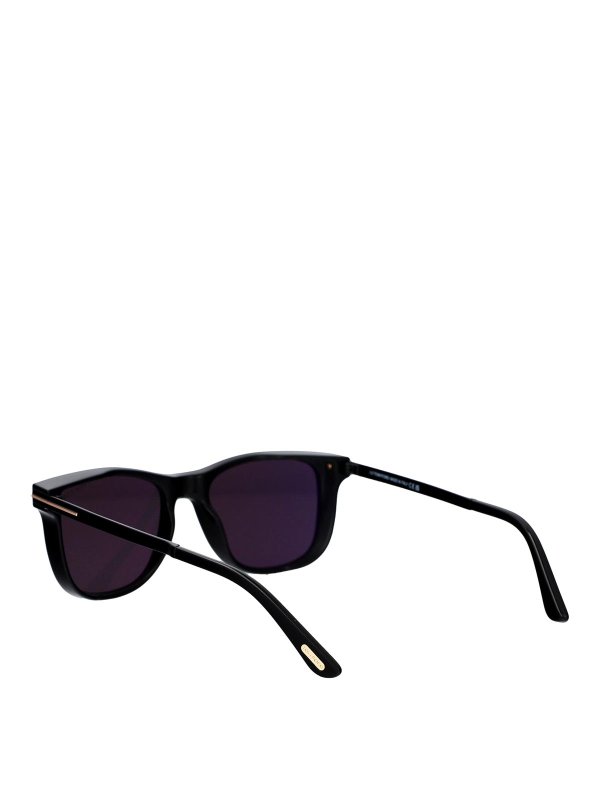 Sinatra Replica 
online: TOM FORD