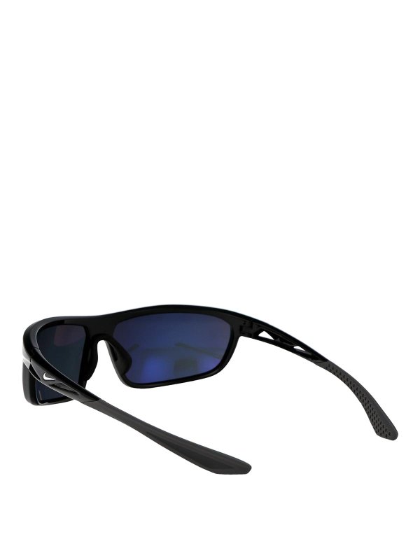 Windtrack Run E Replica 
online: NIKE